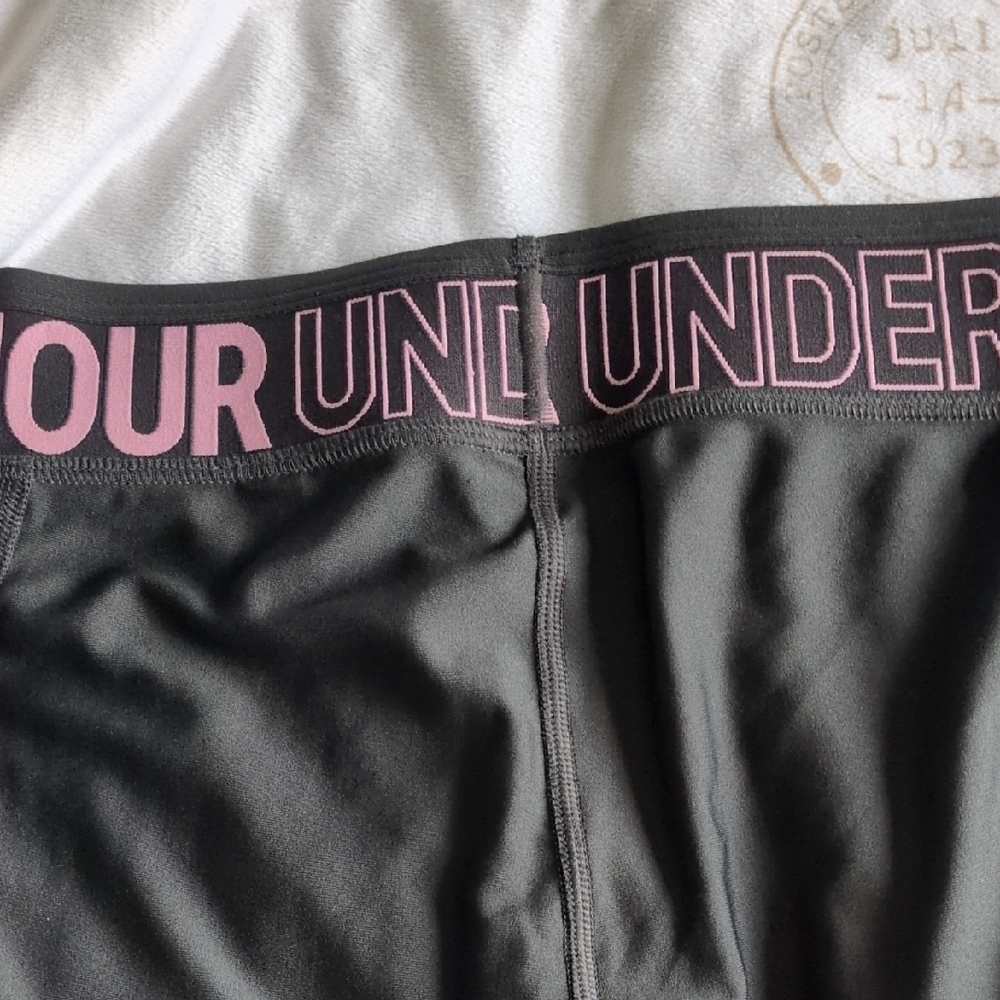 Girls Under Armour Gray and Pink Leggings Athletic Fit - Picture 7 of 7